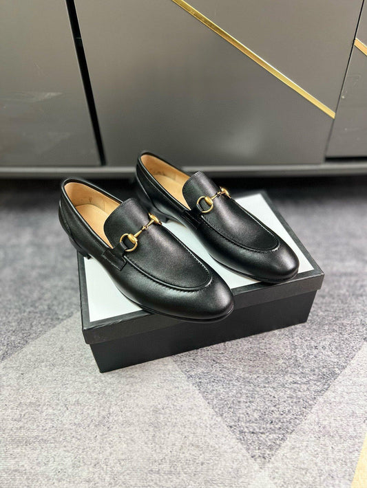 Gucci Jordaan Loafer In Black Leather