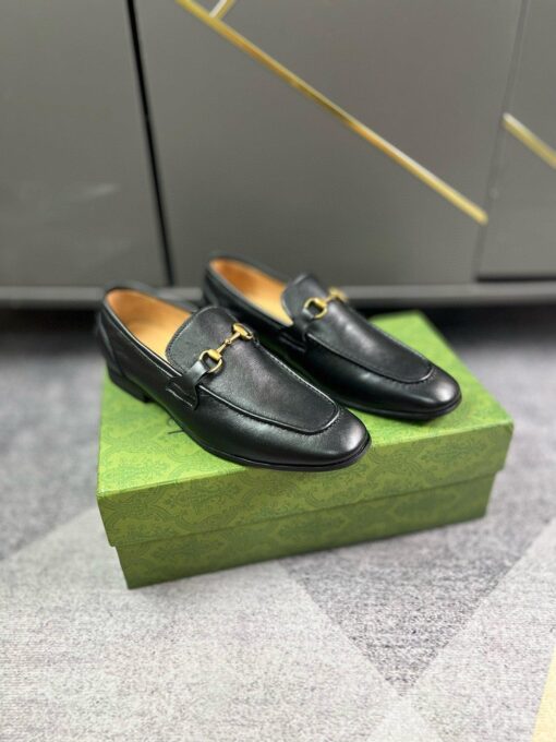 Gucci Horsebit Loafer In Black Leather