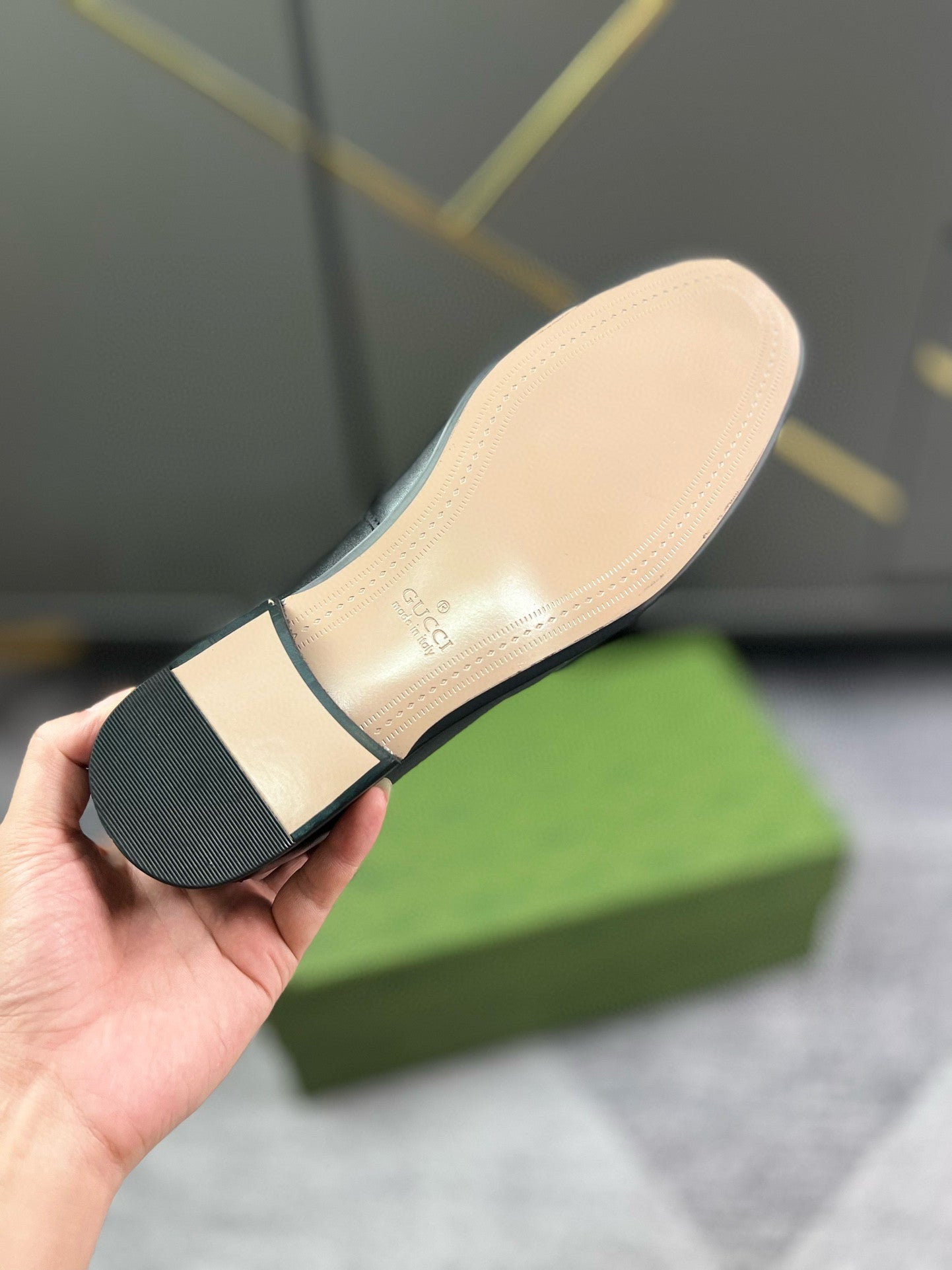 Gucci Horsebit Loafer In Black Leather