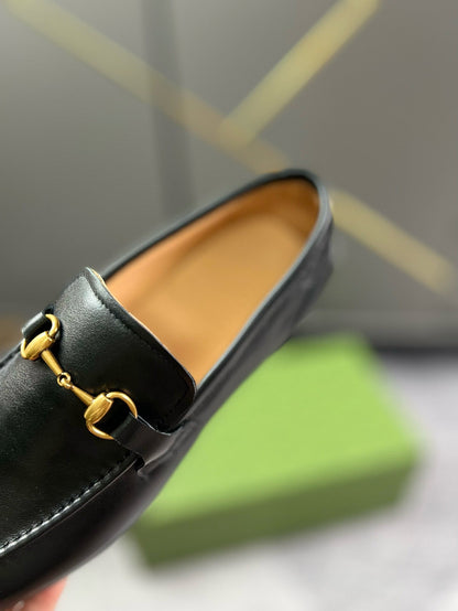 Gucci Horsebit Loafer In Black Leather