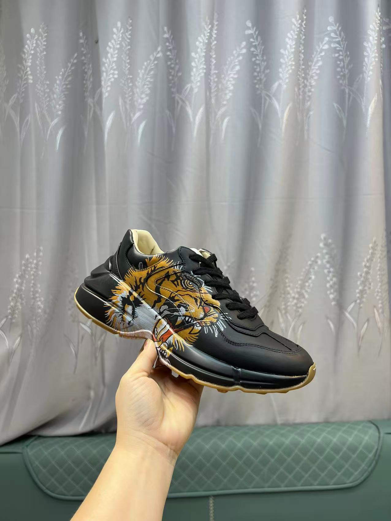 GUCCI RHYTON PRINT LEATHER SNEAKER