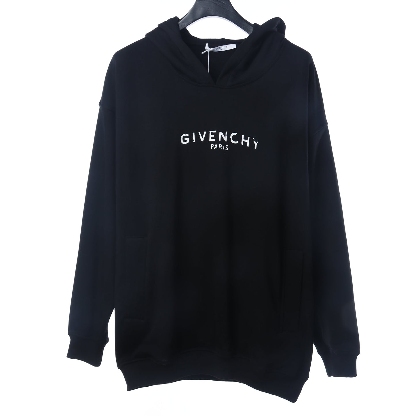 MINIMALIST STREET STYLE