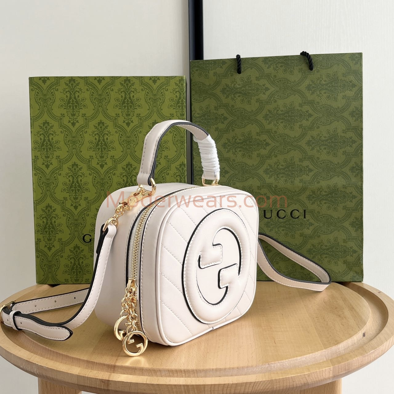 Chic & Stylish Bags