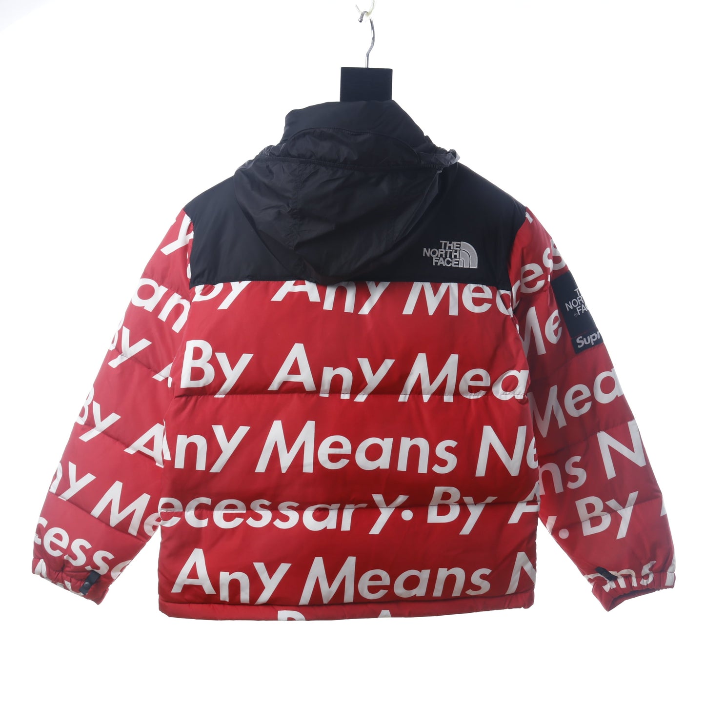 MINIMALIST STREET STYLE