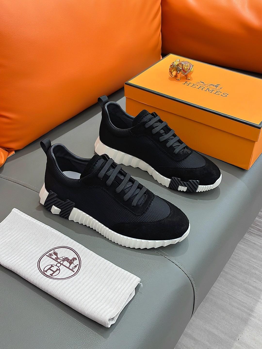 Hermes Boomerang Sneaker