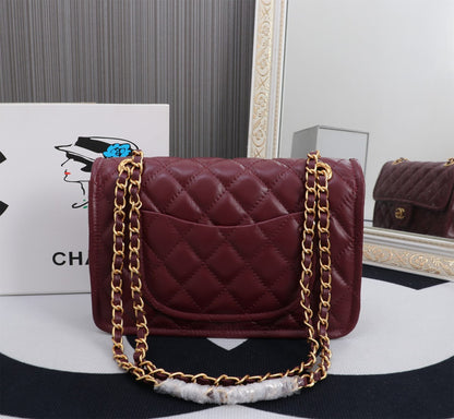 Chic & Stylish Bags