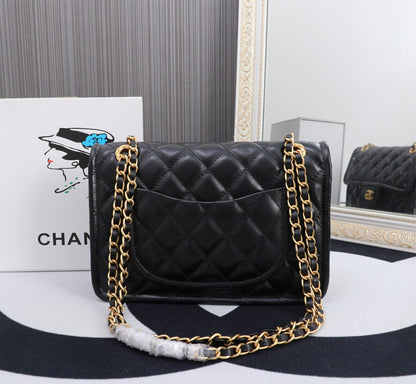 Chic & Stylish Bags