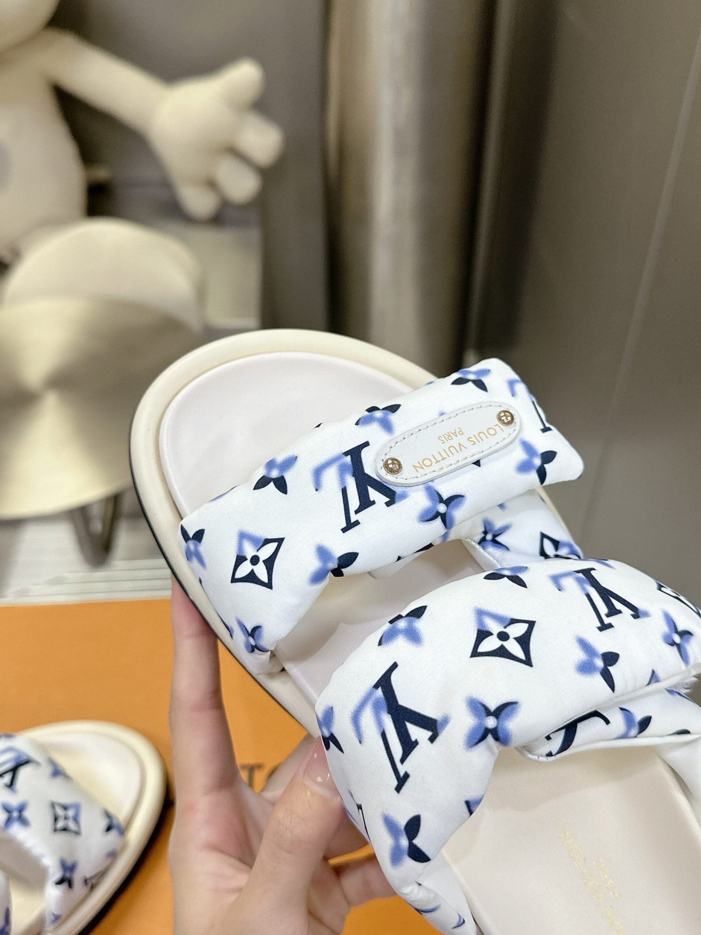 Louis Vuitton Pool Pillow Comfort Mules