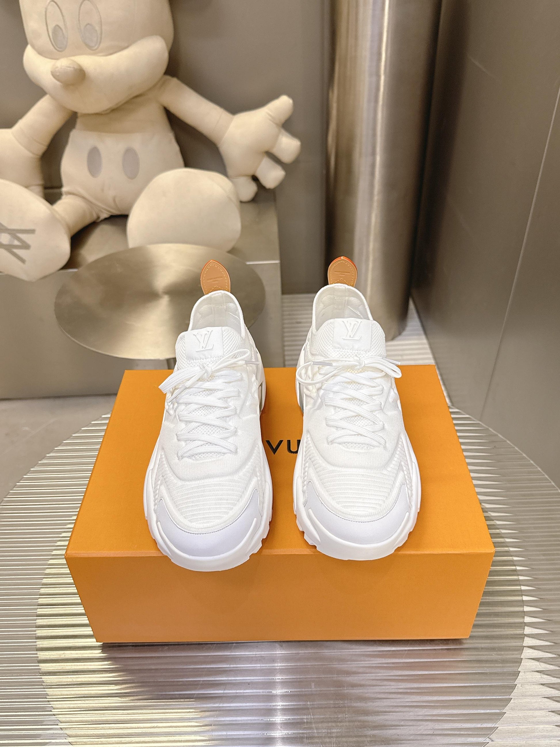 Louis Vuitton Runner Tatic Sneaker