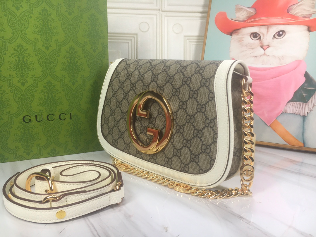 Chic & Stylish Bags