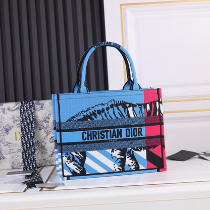 Chic & Stylish Bags