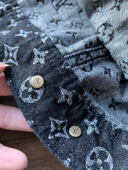 MINIMALIST STREET STYLE