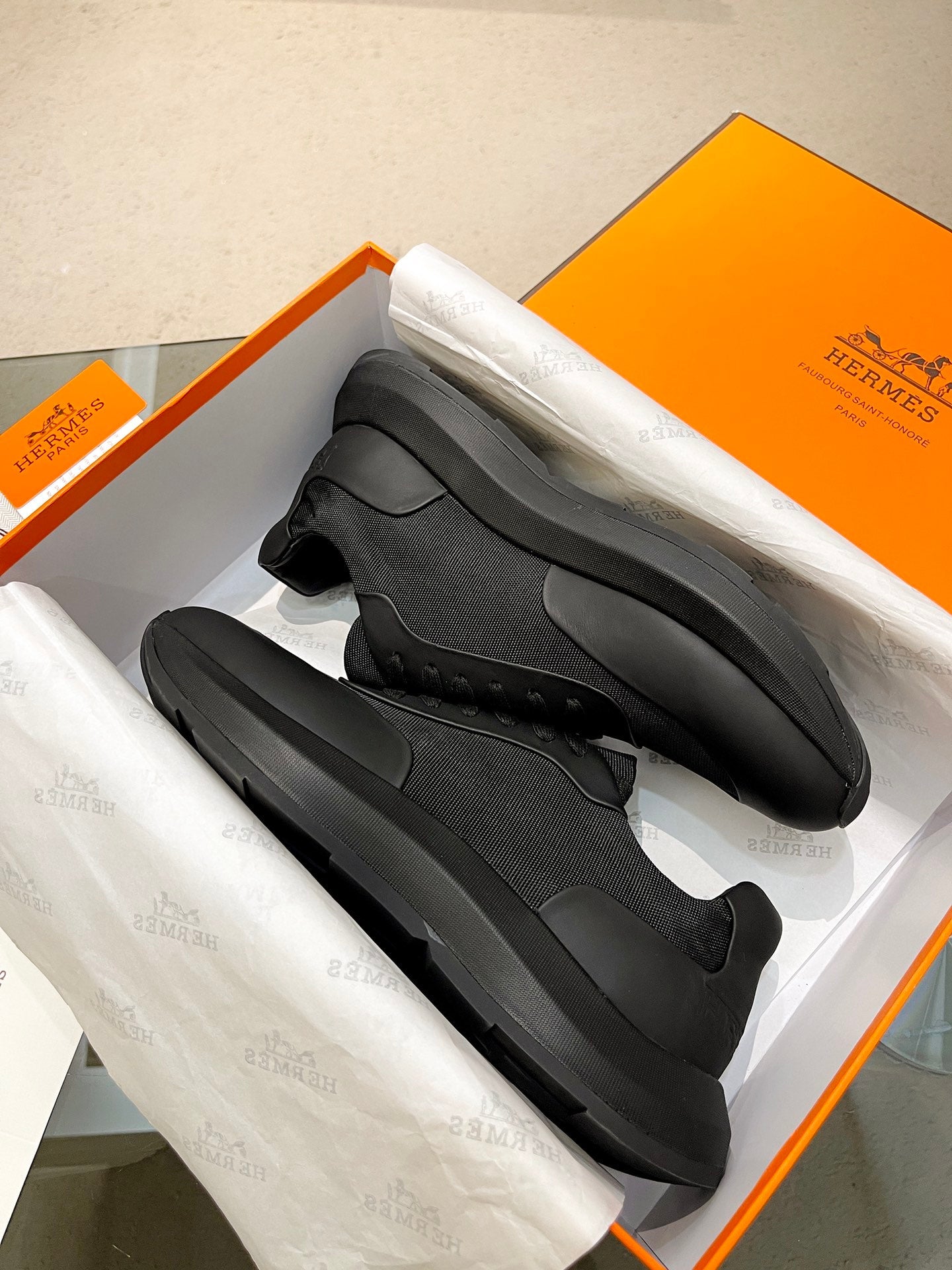 Hermes Bouncing Sneakers