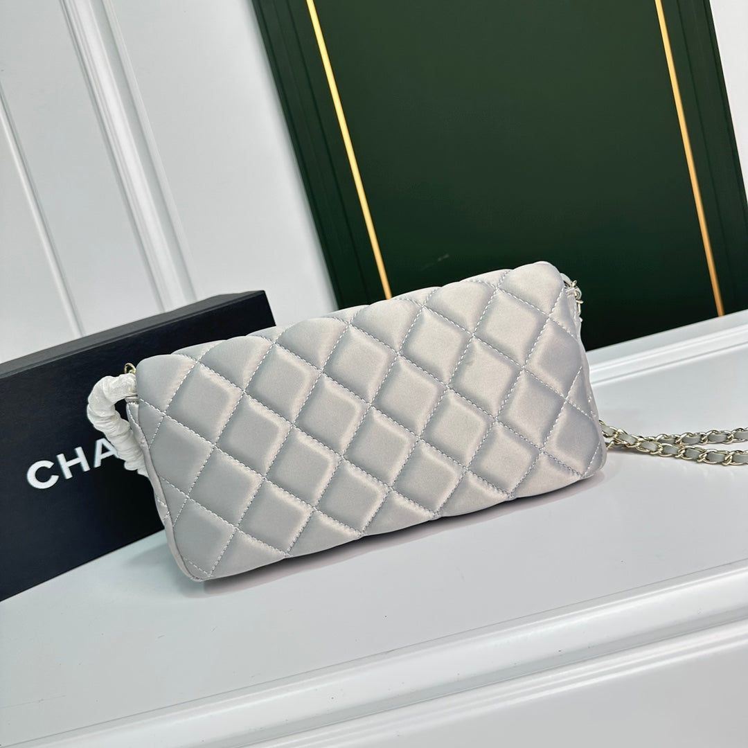Chic & Stylish Bags