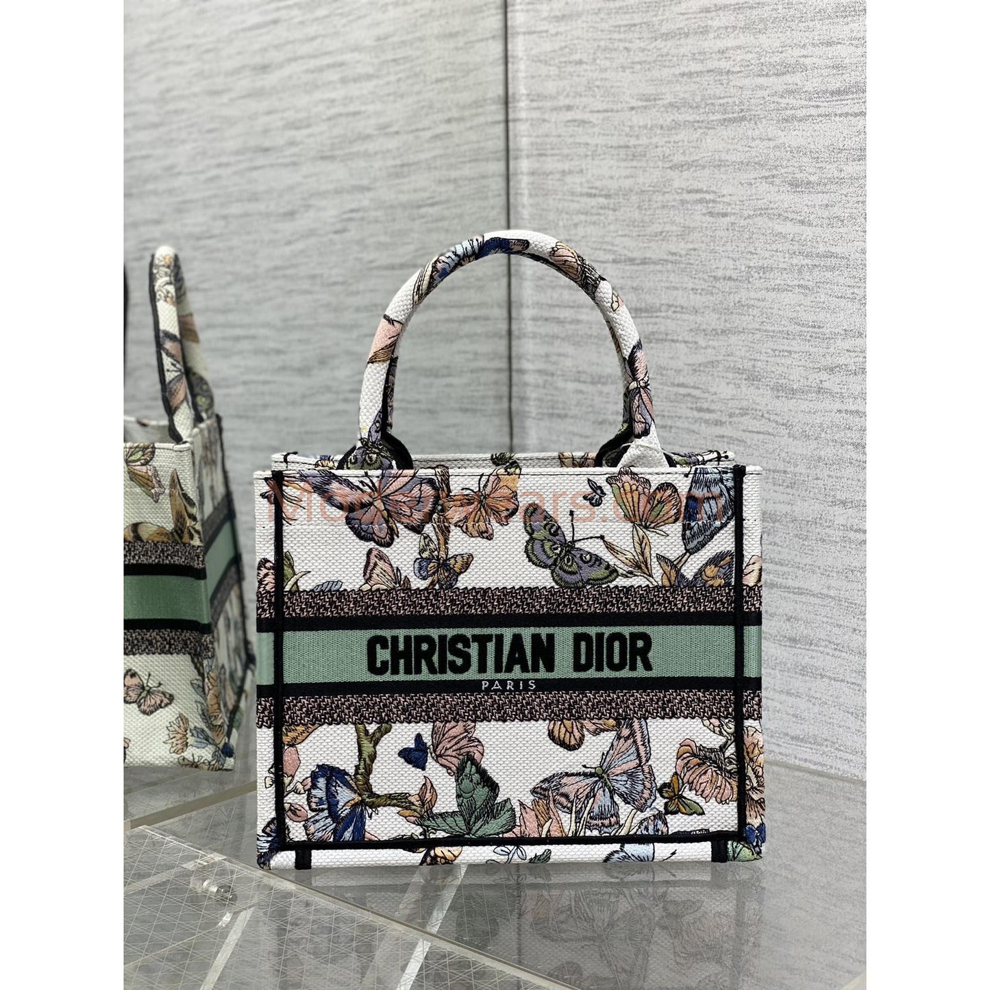 Chic & Stylish Bags