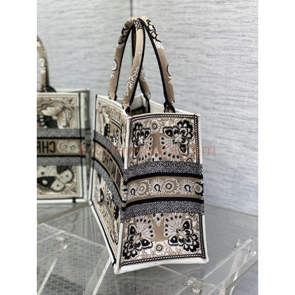 Chic & Stylish Bags