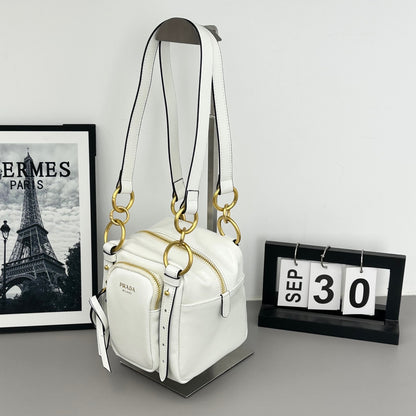 Chic & Stylish Bags