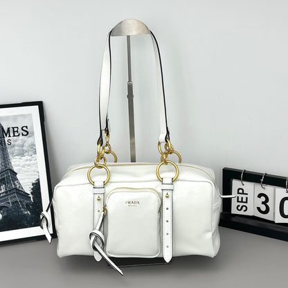 Chic & Stylish Bags