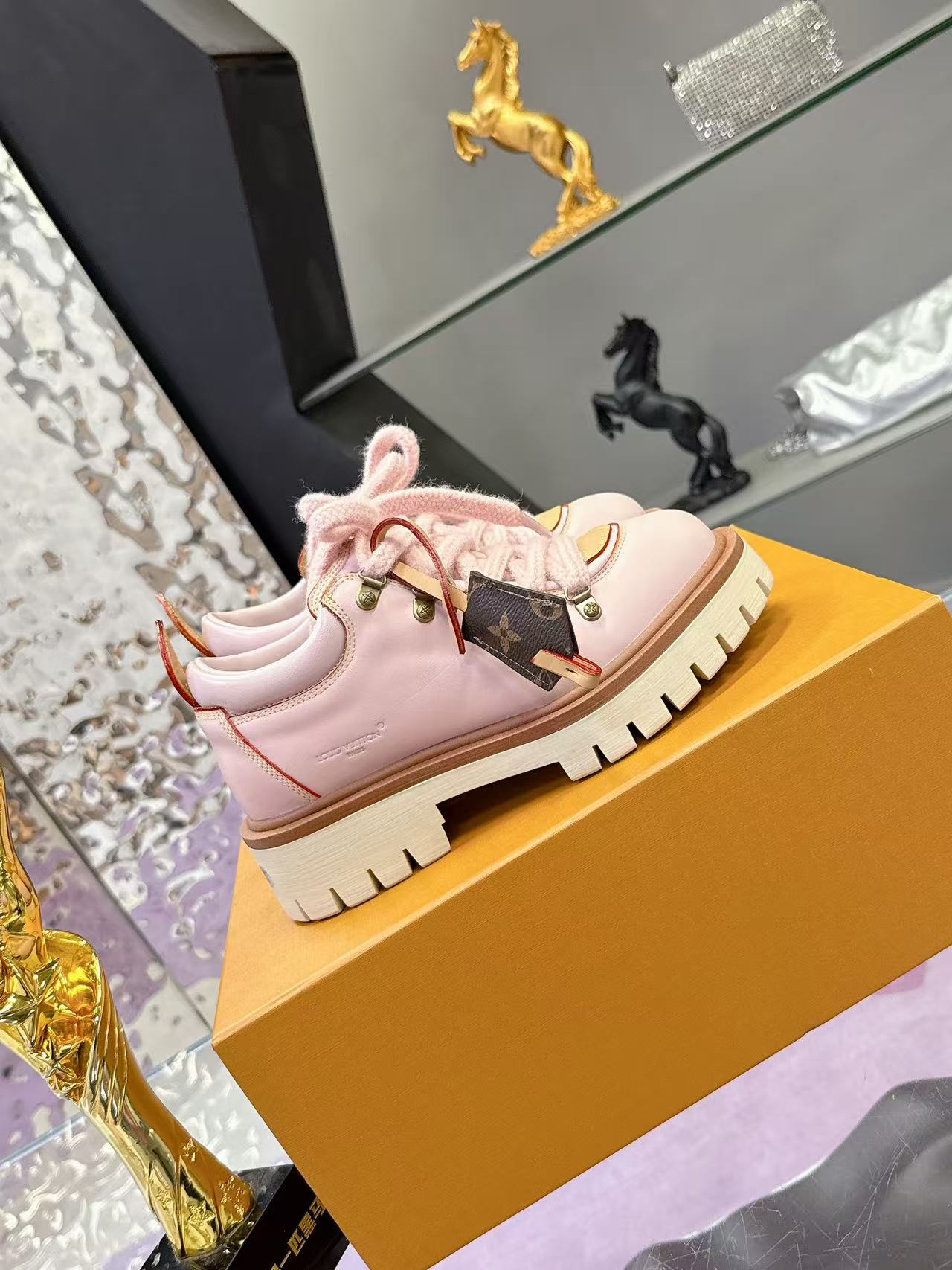 Louis Vuitton Derby LV Remix