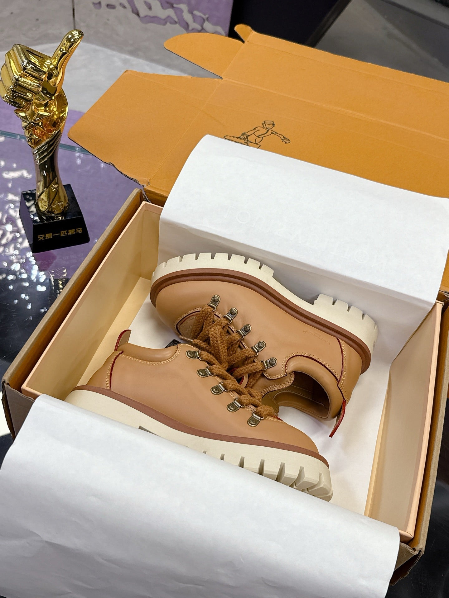 Louis Vuitton Derby LV Remix