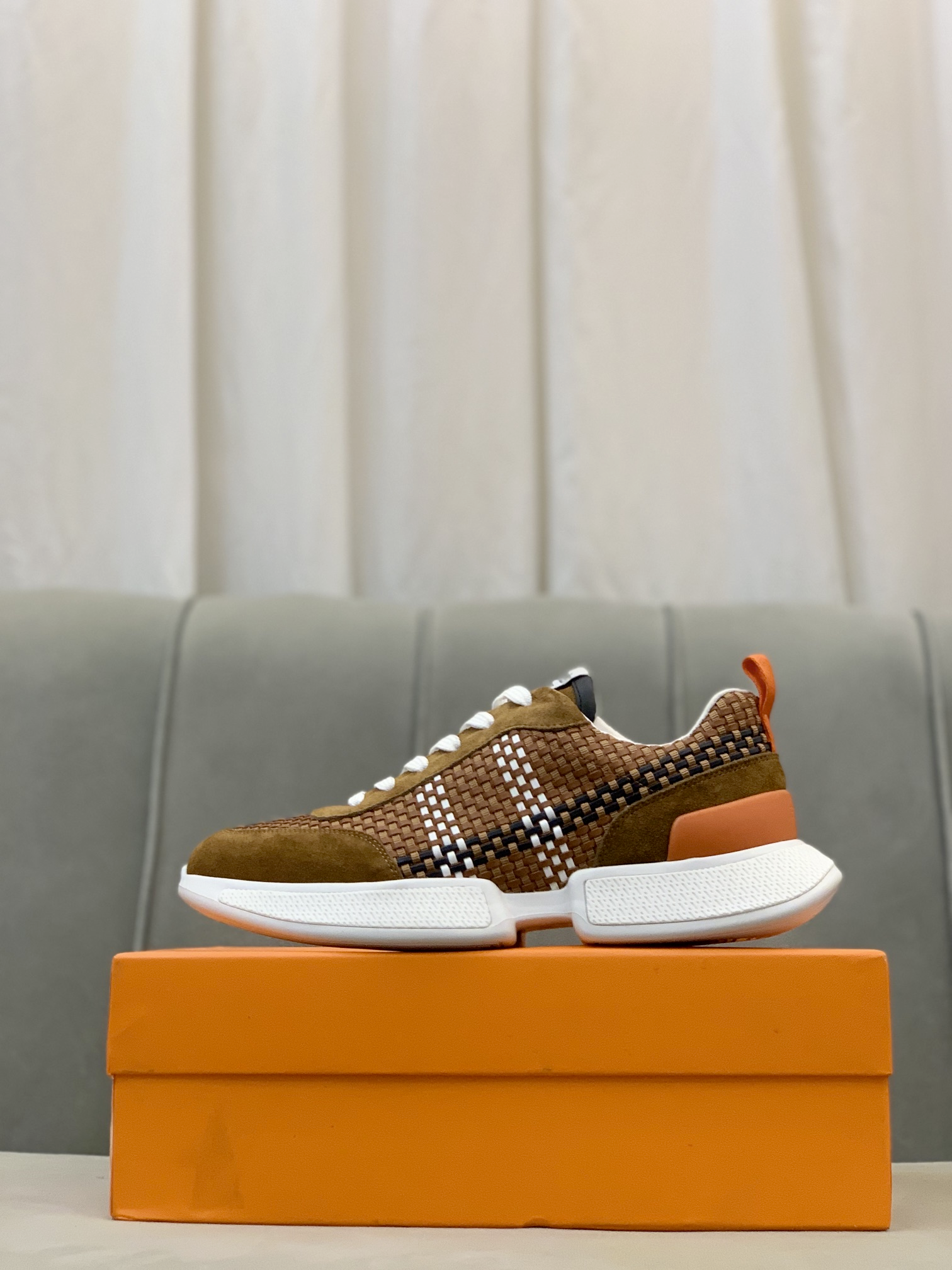 Hermes Love Horses Low-Top Sneakers